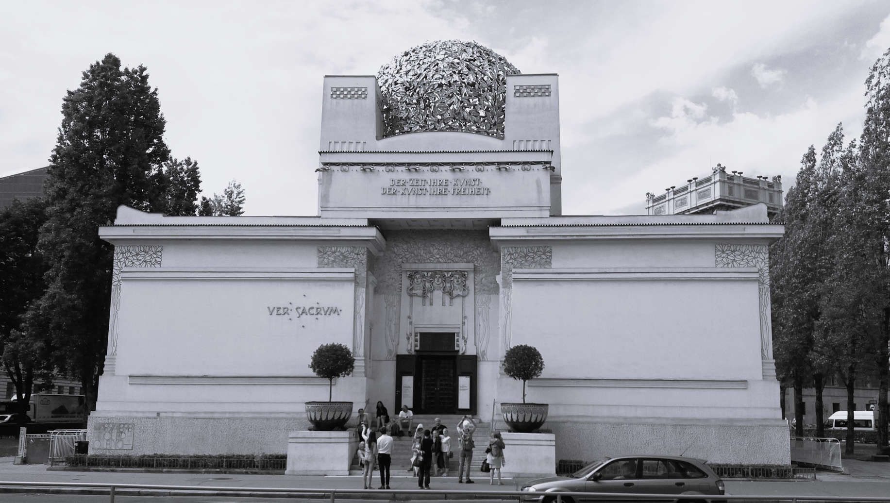 Black and white photo of Vienna Secession